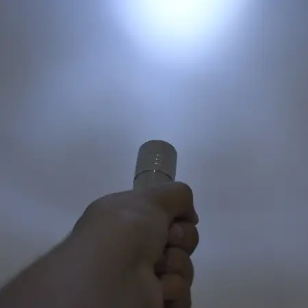 J1t5nv0l9XTI8LRikj3byHHVnThJ6DnFV1eVdbjs.webp Portable mini torch flashlight led powerful high lumens pen light, easy to carry, portable pocket - Compact Mini Size ( default, OS )